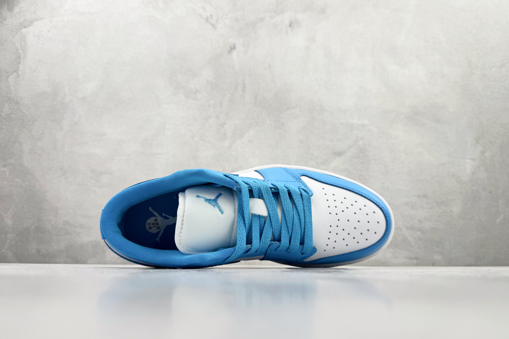 210 Jordan Air Jordan 1 low 蓝白 DC0774-104
