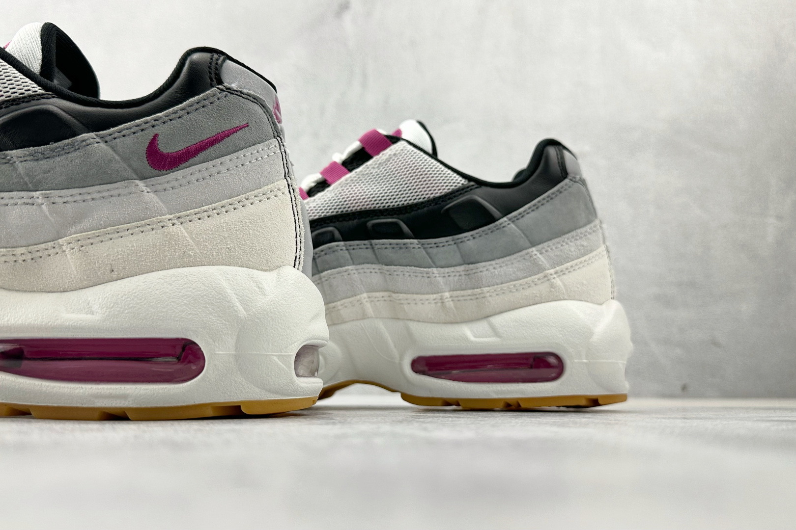 380 顶级纯原 完美复刻 Nike SB x Nike Air Max 95 “Summit White/PhotDust”浅灰色 HF7545-100