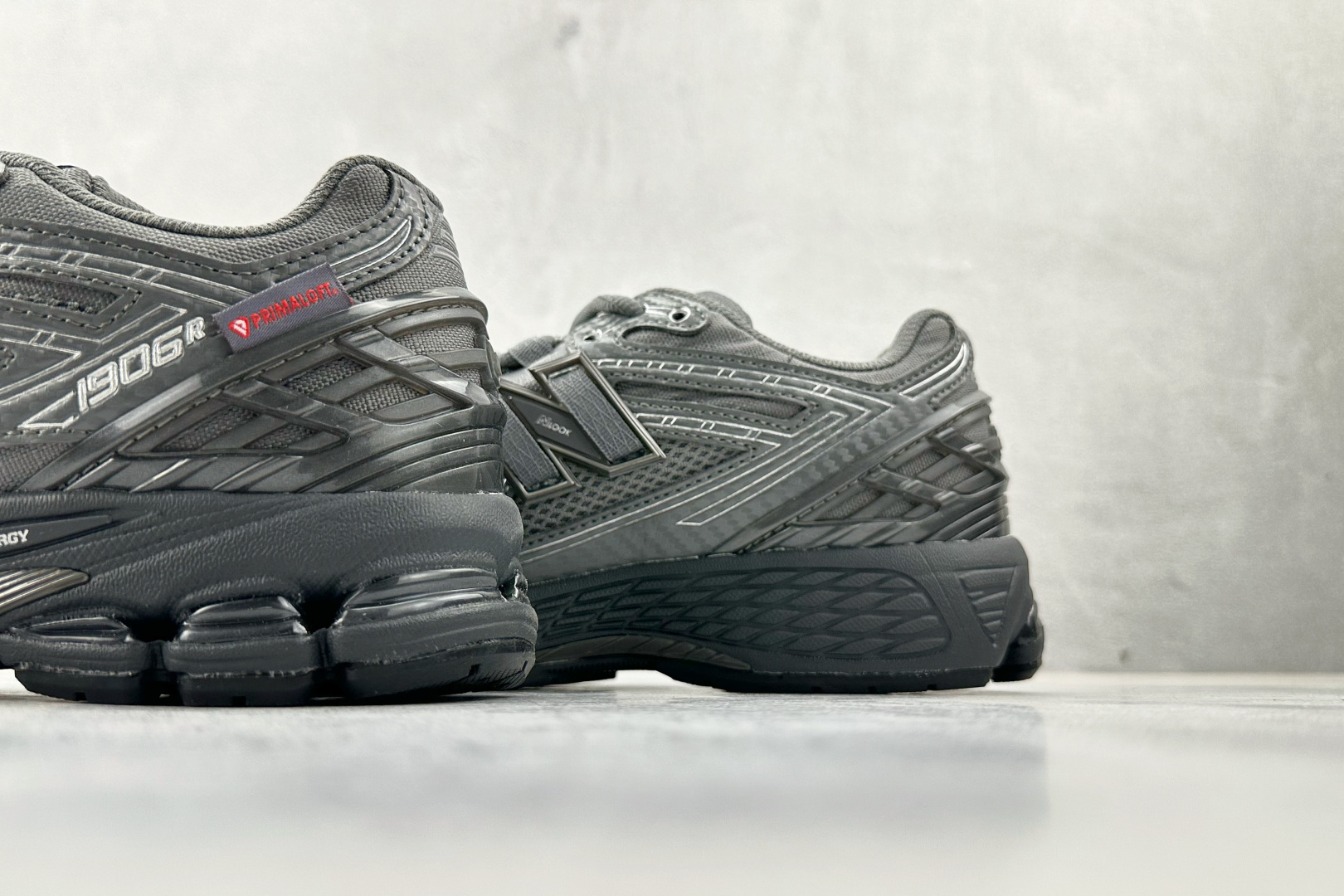 200 纯原出品 New Balance NB 1906R 灰黑 U1906ROF