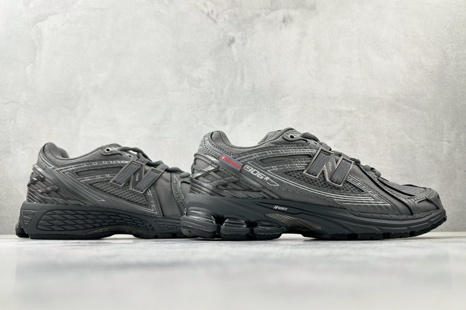 200 纯原出品 New Balance NB 1906R 灰黑 U1906ROF