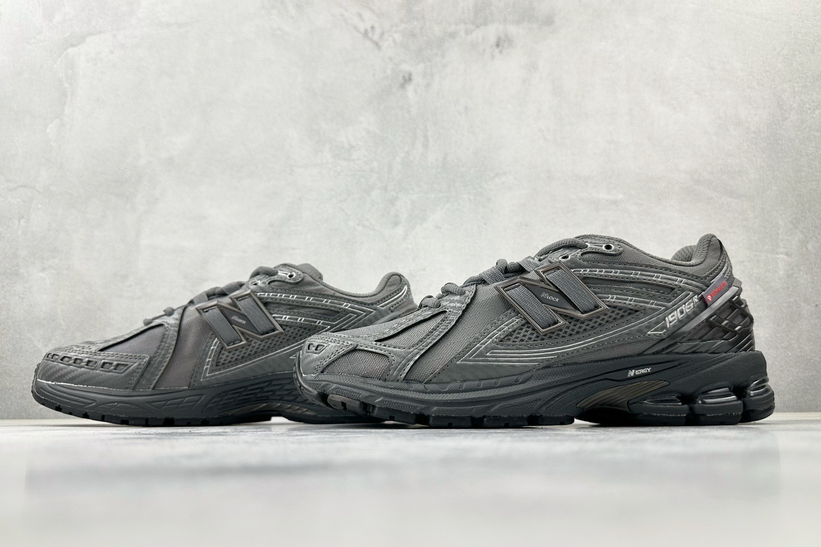 200 纯原出品 New Balance NB 1906R 灰黑 U1906ROF