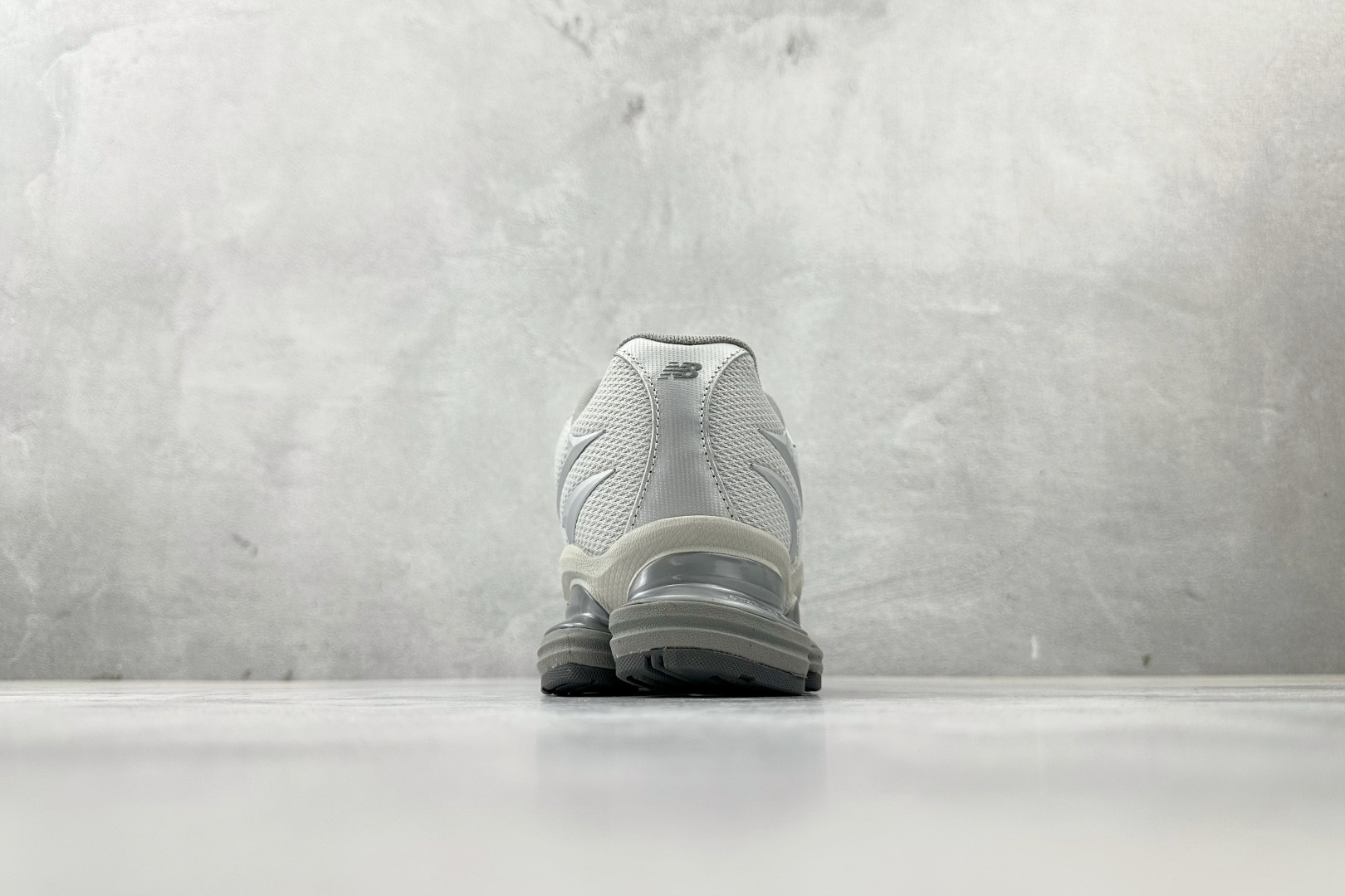 240 大厂出品 New Balance ABZORB 2000 白灰 U20005UW