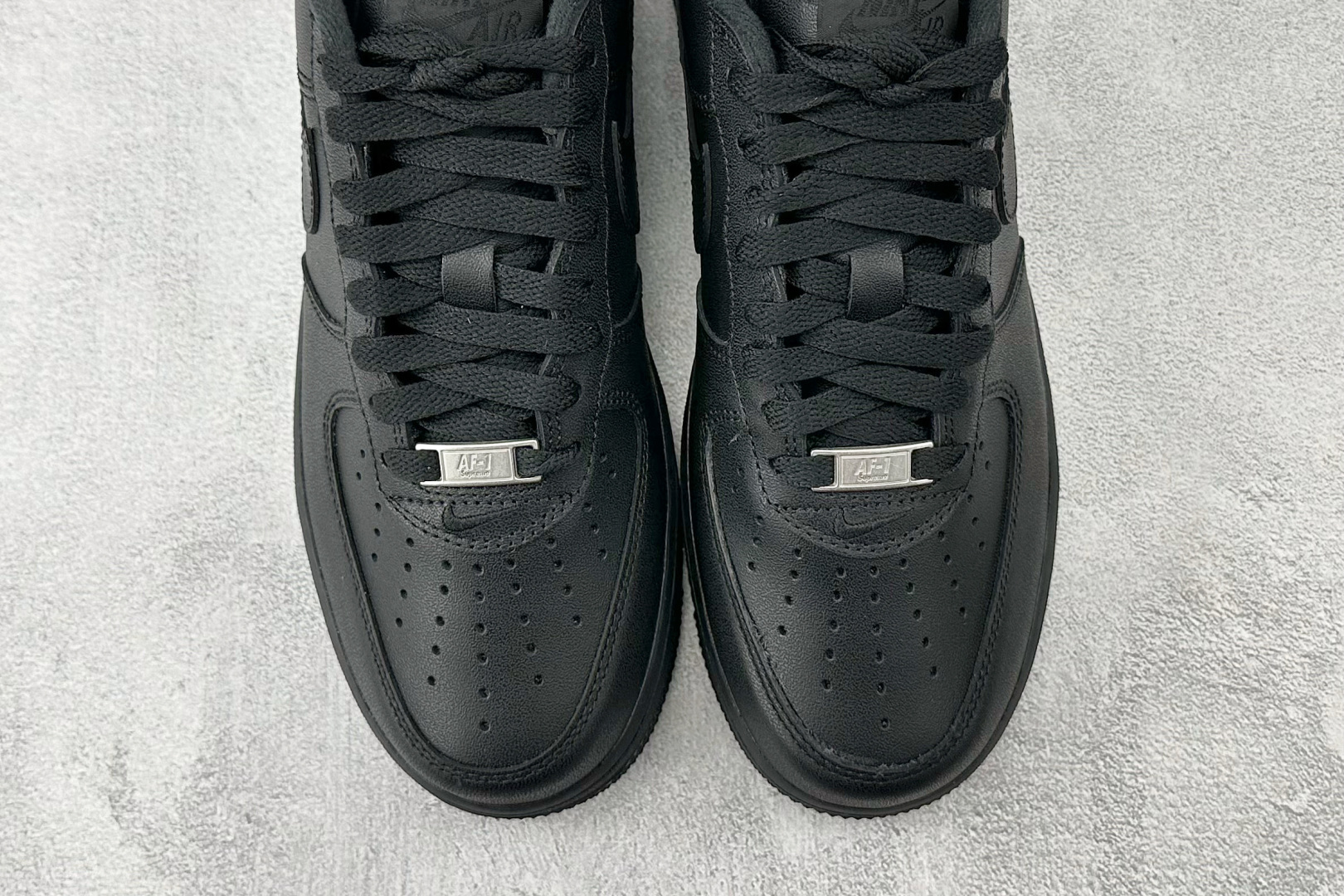 250 原厂皮 Supreme x Nike Air Force 1 黑色 CU9225-001