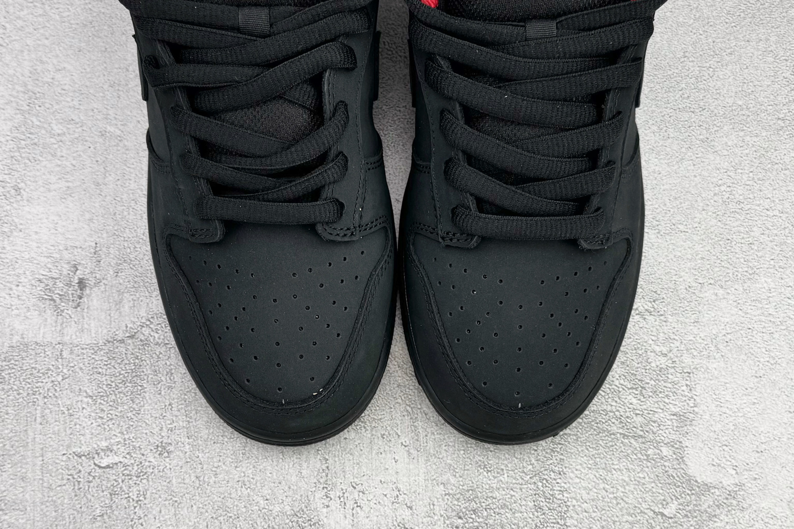 340 Nike x Supreme Dunk SB Low 黑色 HQ8487-001