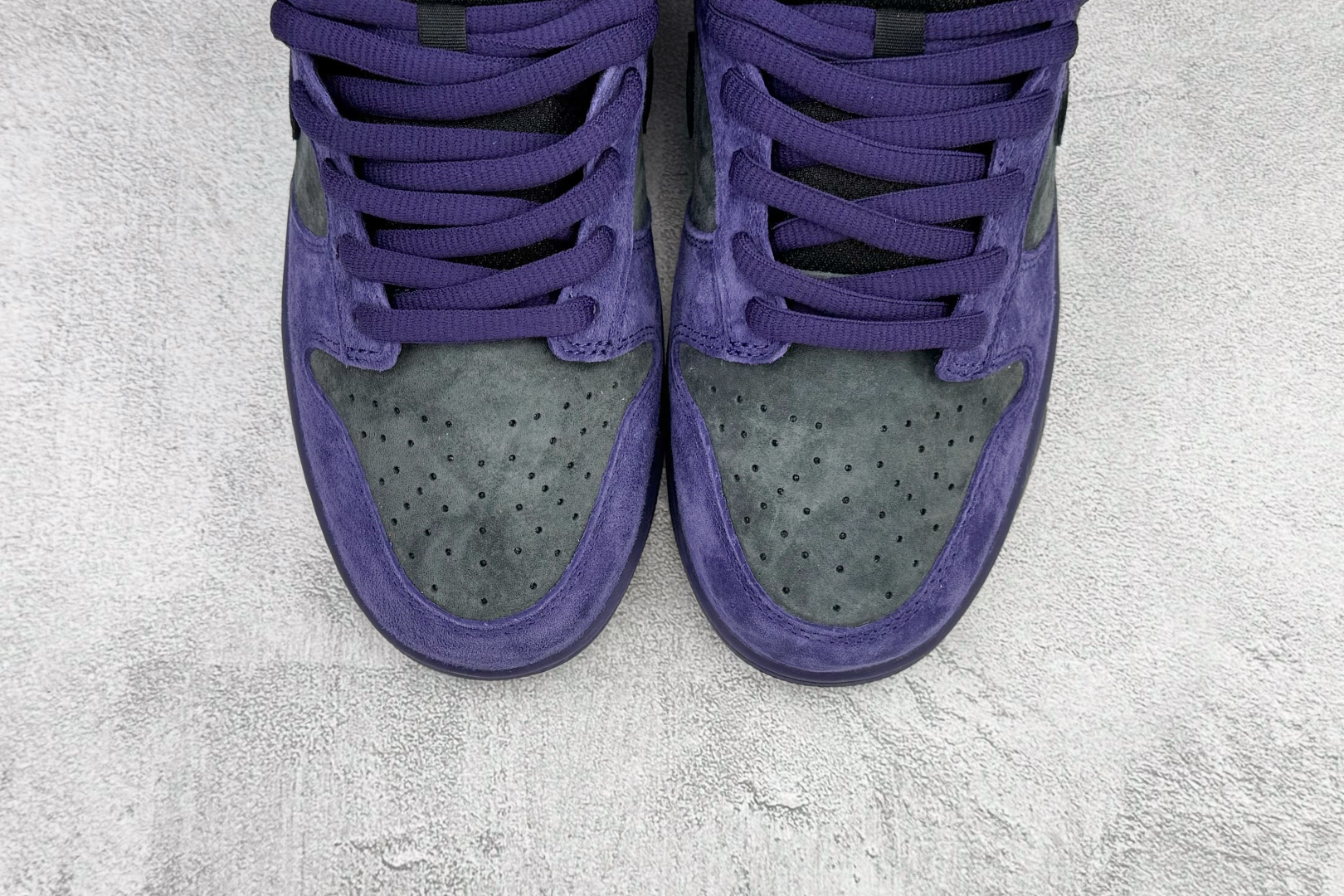 340 Nike x Supreme Dunk SB Dunk Low 紫色 HQ8487-500