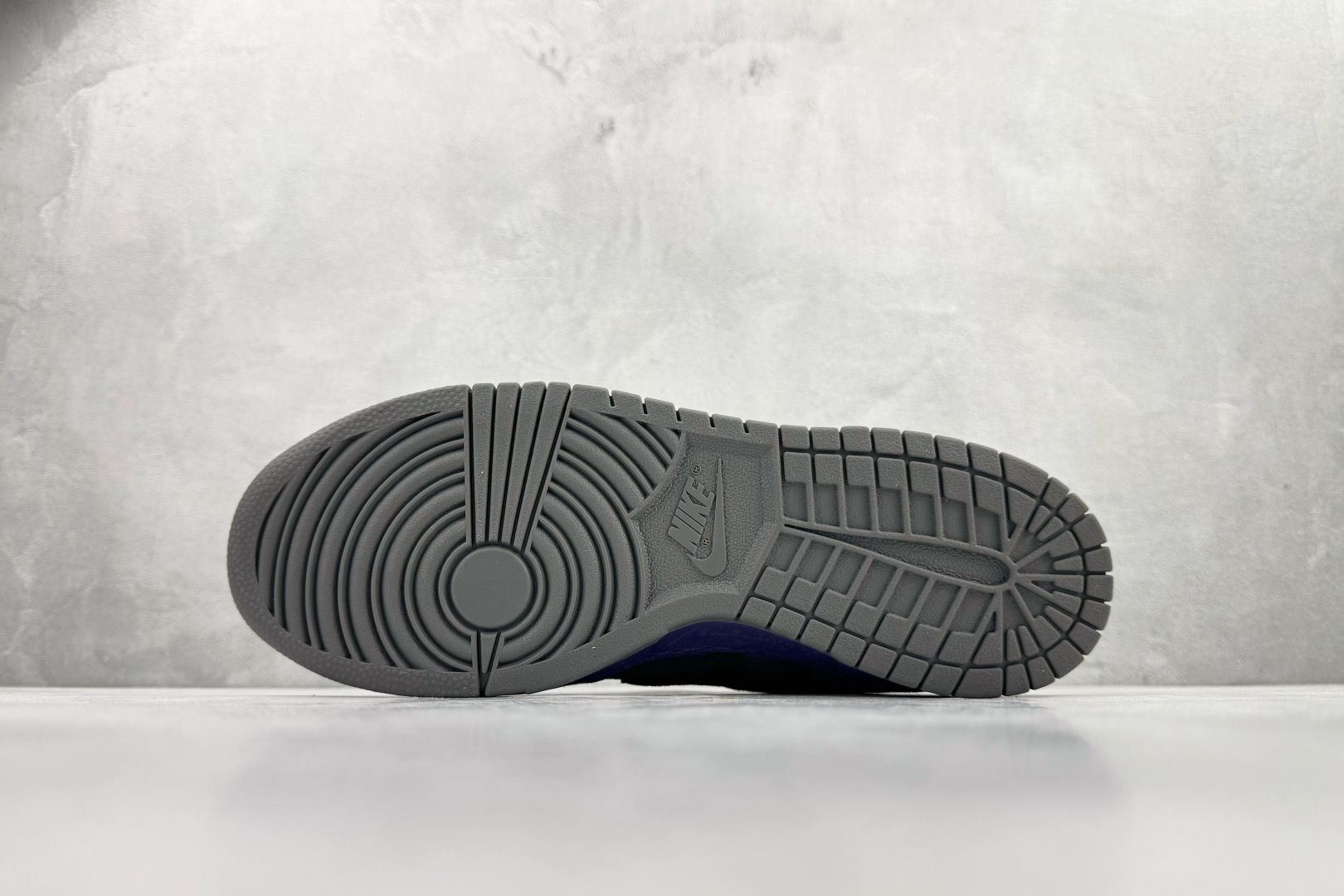 340 Nike x Supreme Dunk SB Dunk Low 紫色 HQ8487-500