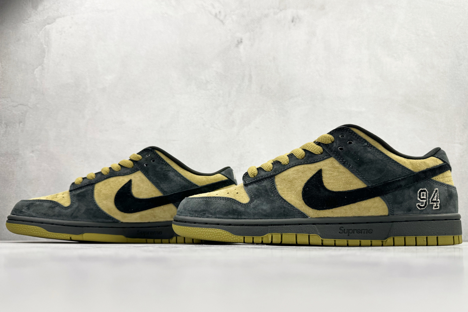 220 免检版 配色齐全 Nike x Supreme Dunk SB Dunk Low 黄黑 HQ8487-300