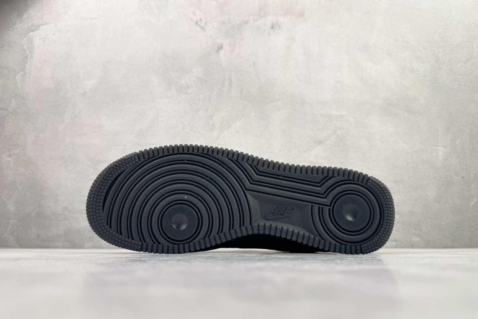 200 Nike Air Force Low 1'07 WB 黑色 CJ9179-001