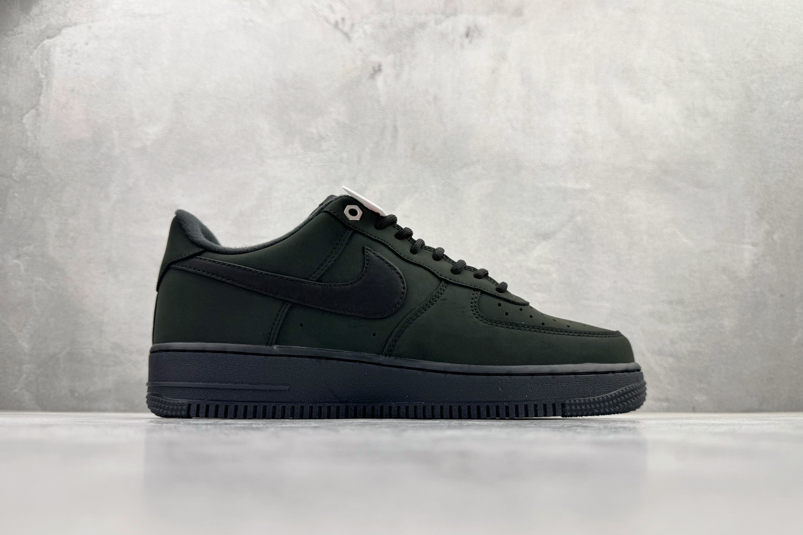 200 Nike Air Force Low 1'07 WB 黑色 CJ9179-001