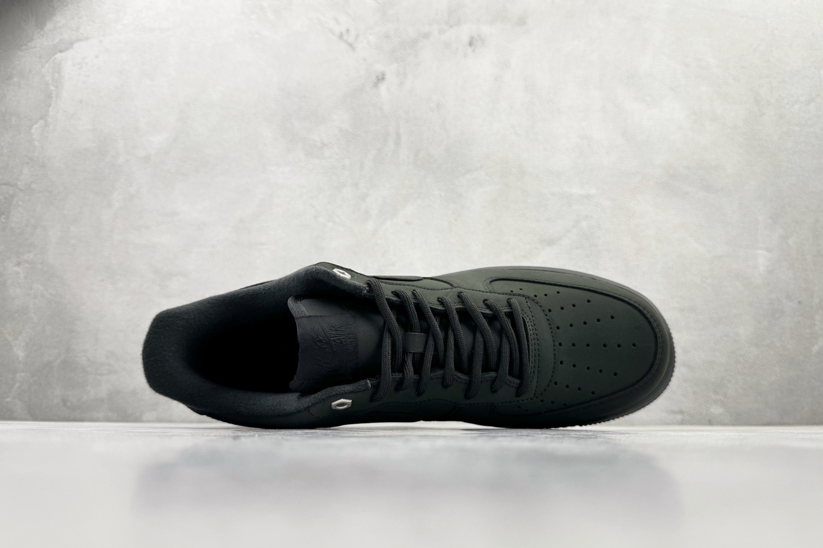 200 Nike Air Force Low 1'07 WB 黑色 CJ9179-001