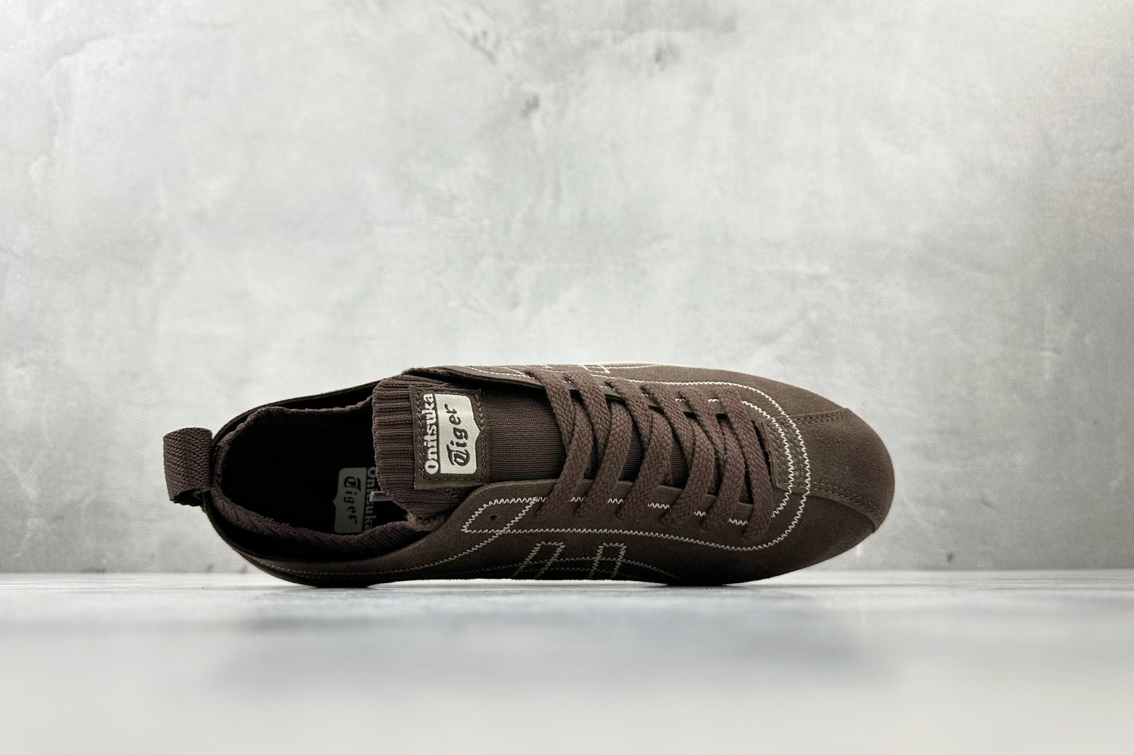 170 渠道特供 Onitsuka Tiger鬼塚虎 Sclaw 深棕 1183C489-201