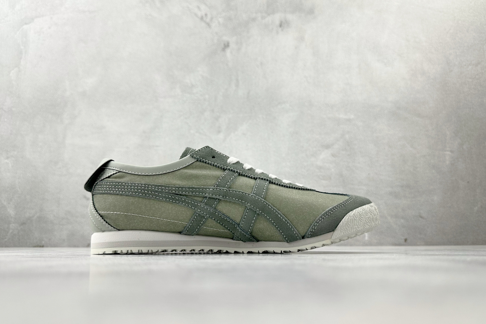 170 渠道特供 Onitsuka Tiger鬼塚虎 MEXICO 66 NM 绿色 1183C176-021