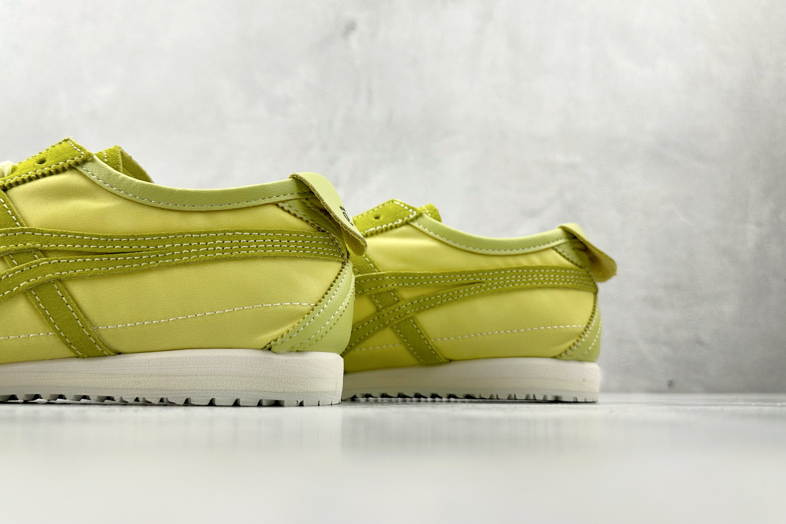 170 渠道特供 Onitsuka Tiger鬼塚虎 MEXICO 66 NM 浅绿色 1183C176-750