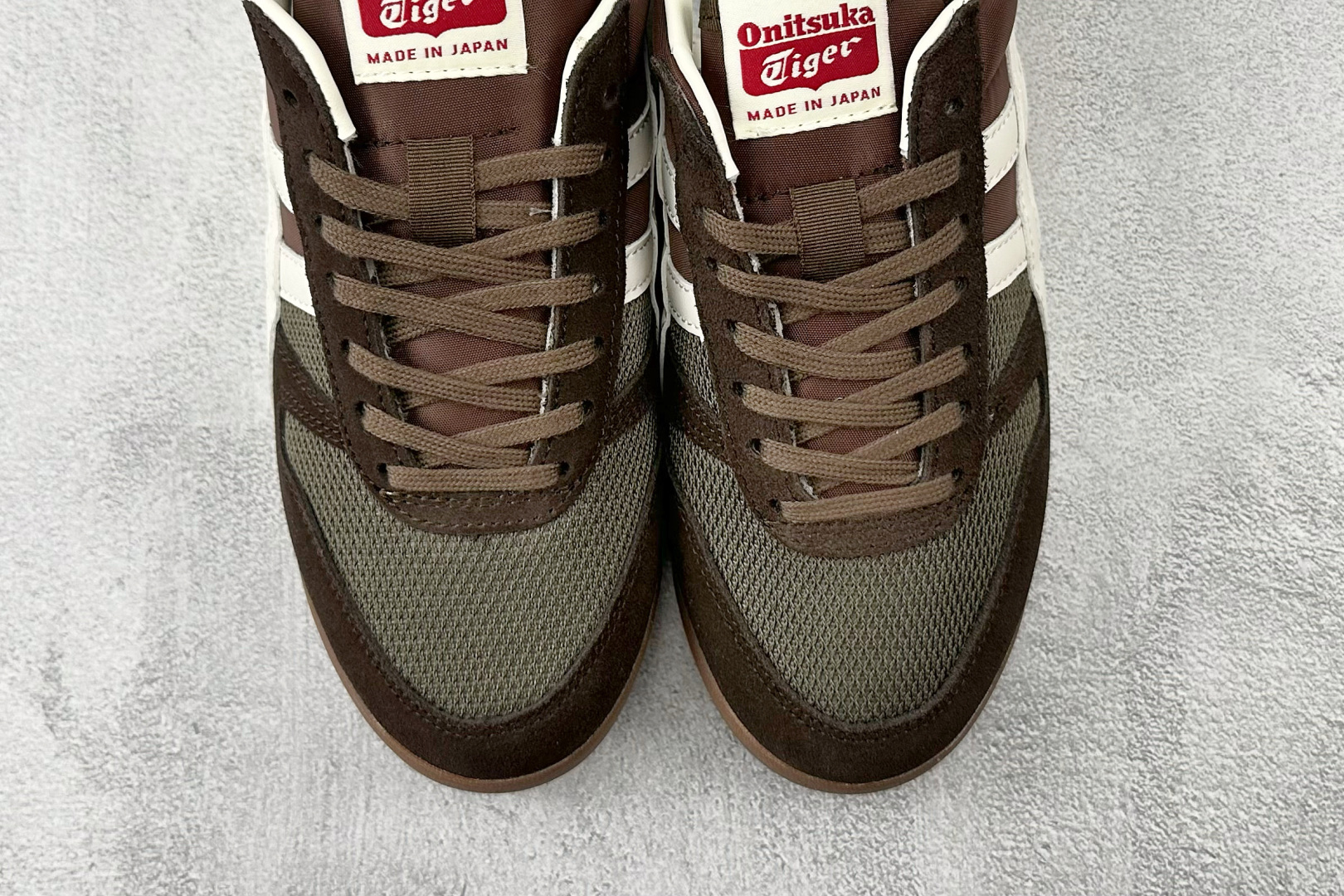 渠道特供 Onitsuka Tiger鬼塚虎 Ultimate 81 NM 棕色 1183B536-201-莆田鞋,莆田鞋货源,高仿鞋,高仿鞋货源,安福档口,莆田高仿鞋,莆田鞋批发,高仿鞋批发,莆田高仿运动鞋,高仿运动鞋,莆田运动鞋 渠道特供 Onitsuka Tiger鬼塚虎 Ultimate 81 NM 棕色 1183B536-201