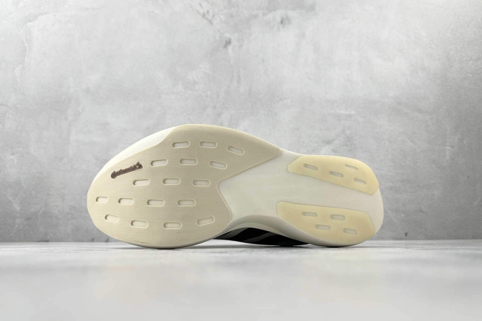 纯原 adidAdizero Evo SL 咖色 JR2020