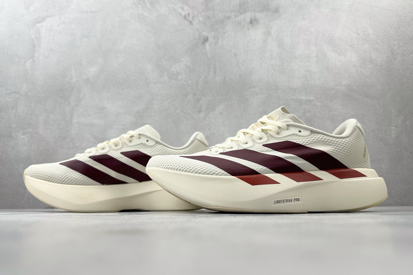 纯原 adidAdizero Evo SL 咖色 JR2020