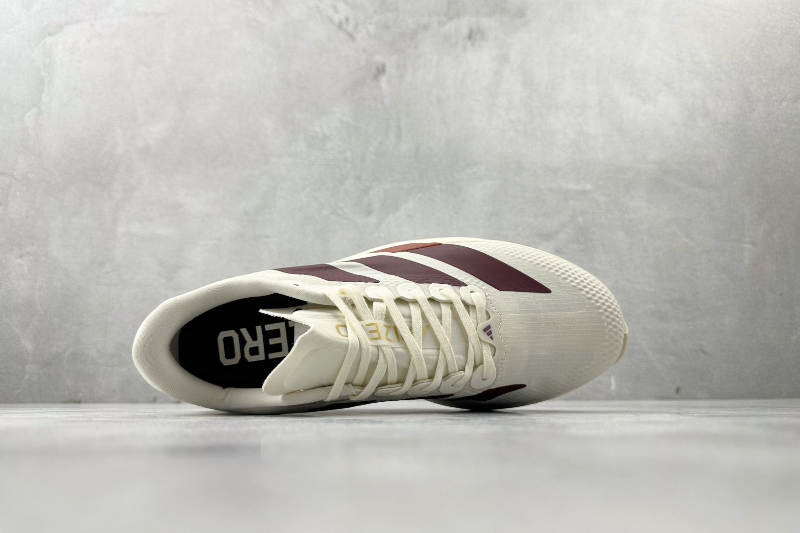 纯原 adidAdizero Evo SL 咖色 JR2020