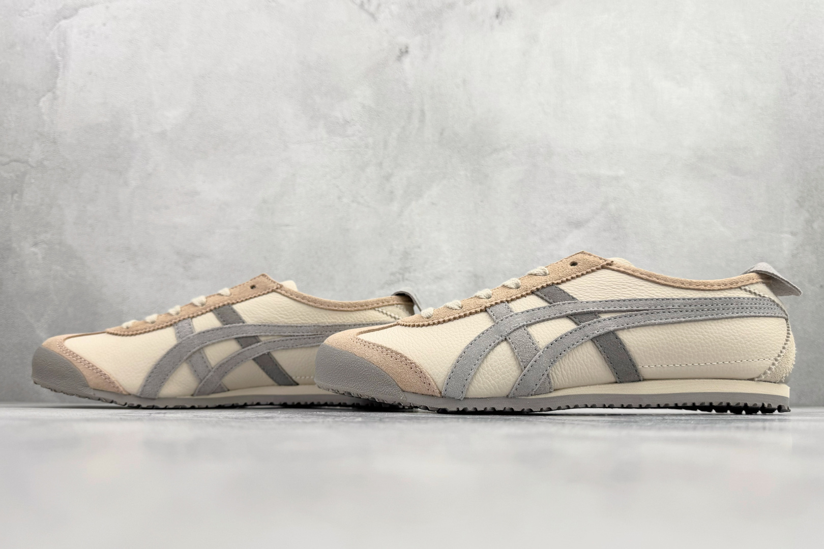 【纯原】Onitsuka Tiger鬼塚虎 MEXICO 66 米色货号：1183C076-252尺码：