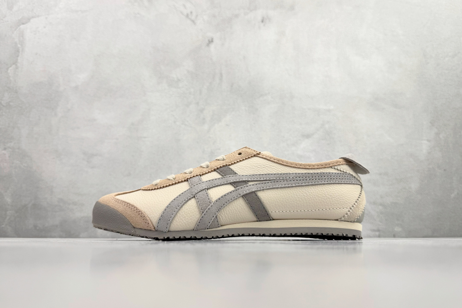 【纯原】Onitsuka Tiger鬼塚虎 MEXICO 66 米色货号：1183C076-252尺码：