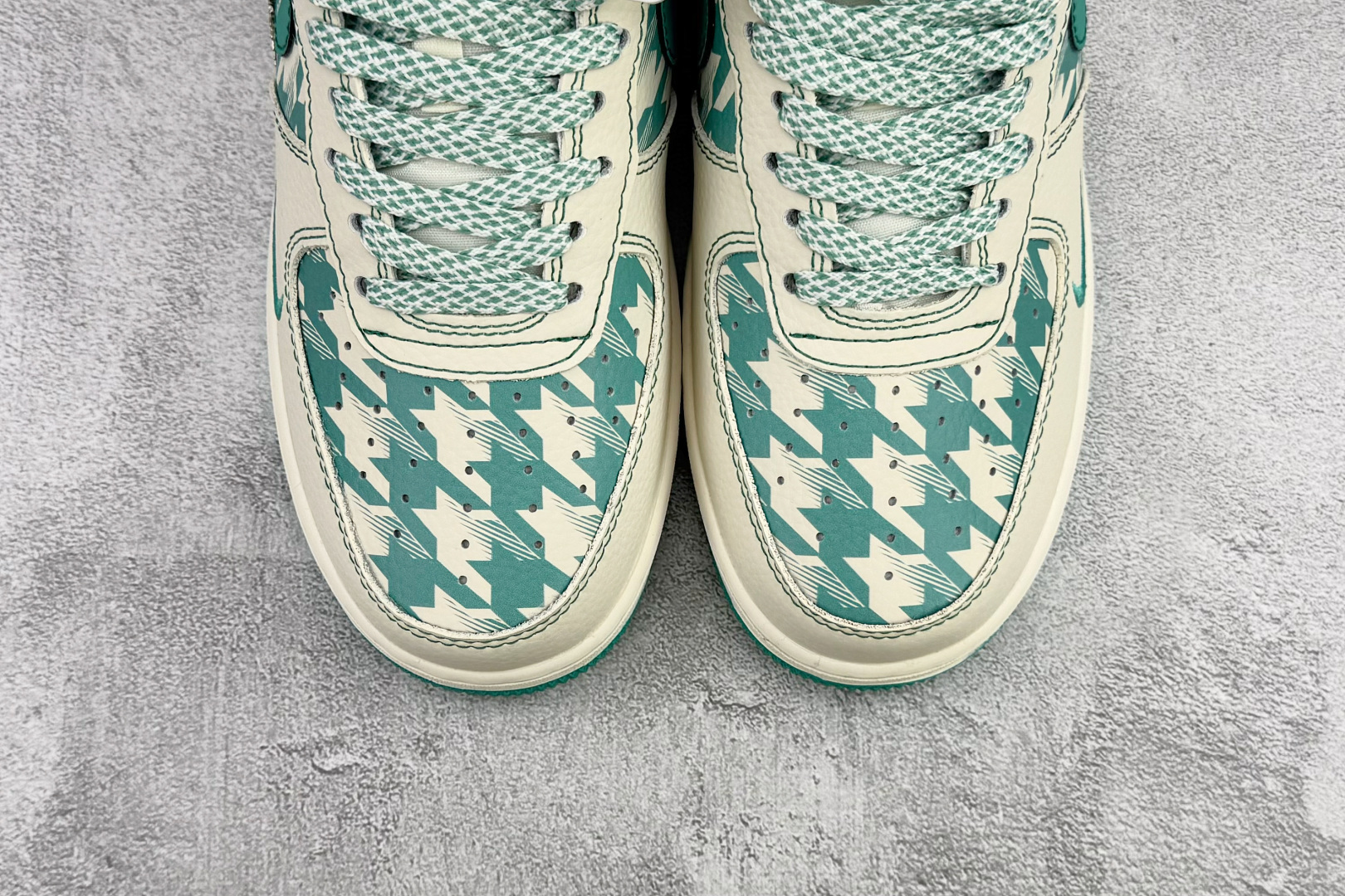 Nike Air Force 1 Low “Gucci supreme ” 白绿 XL1979-124-莆田鞋,莆田鞋货源,高仿鞋,高仿鞋货源,安福档口,莆田高仿鞋,莆田鞋批发,高仿鞋批发,莆田高仿运动鞋,高仿运动鞋,莆田运动鞋 Nike Air Force 1 Low “Gucci supreme ” 白绿 XL1979-124