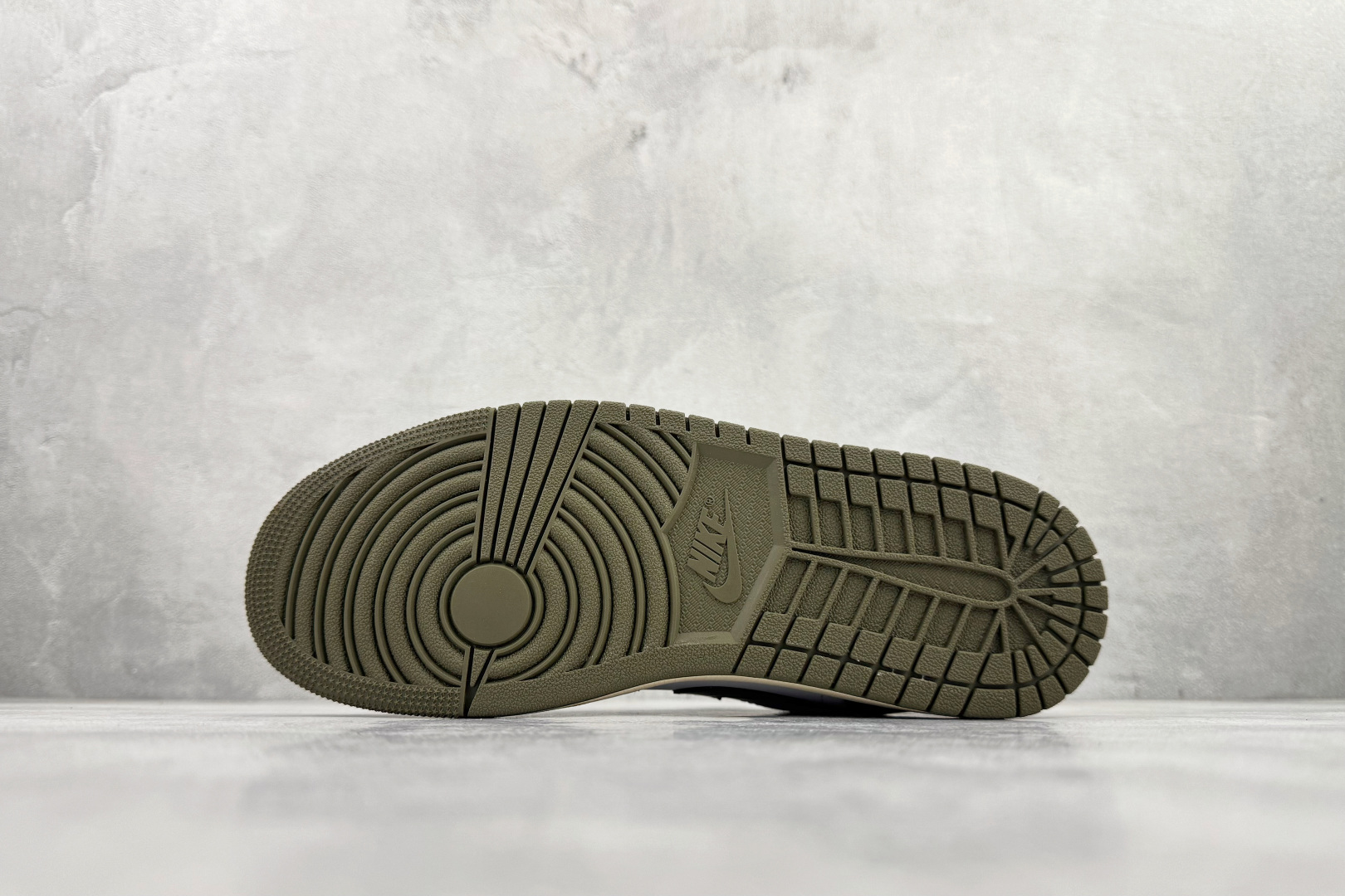 Jordan Air Jordan 1 Low 白绿 DC0774-122-莆田鞋,莆田鞋货源,高仿鞋,高仿鞋货源,安福档口,莆田高仿鞋,莆田鞋批发,高仿鞋批发,莆田高仿运动鞋,高仿运动鞋,莆田运动鞋 Jordan Air Jordan 1 Low 白绿 DC0774-122