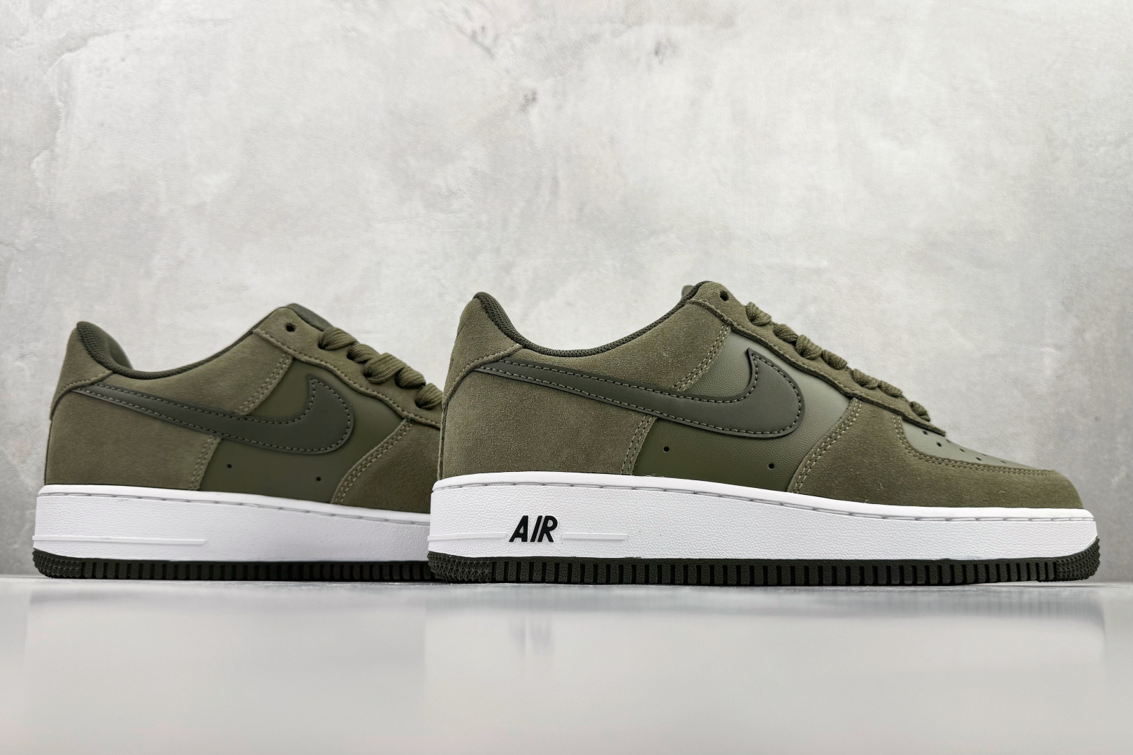 Nike Air Force 1 '07 LV8 绿白 IB6388-200