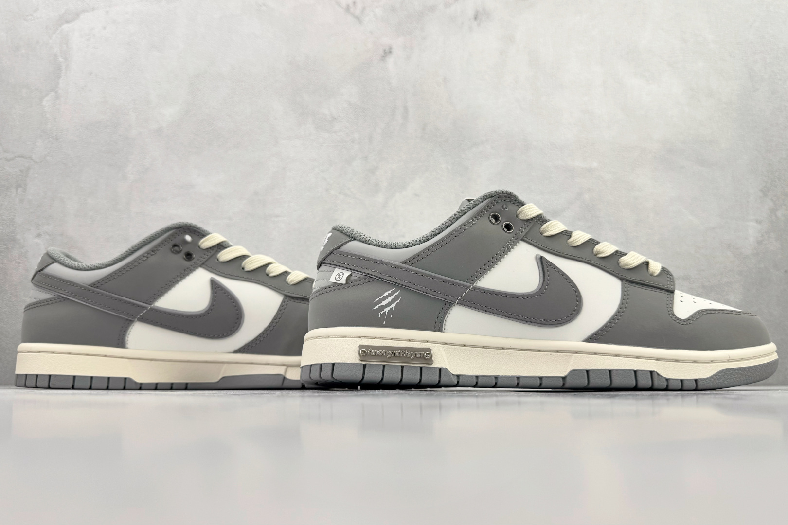 定制球鞋Nike Dunk Low Retro 灰狼 灰白 GW0510-051