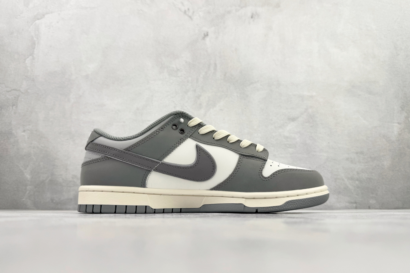 定制球鞋Nike Dunk Low Retro 灰狼 灰白 GW0510-051