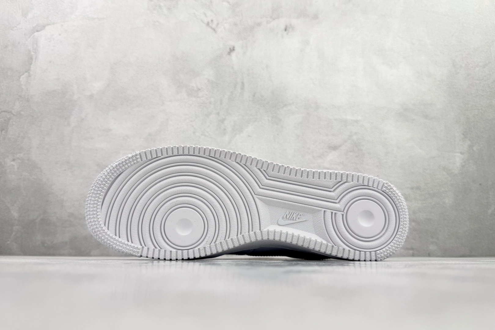 Nike x Supreme Air Force 1 Low SP 白色 CU9225-102