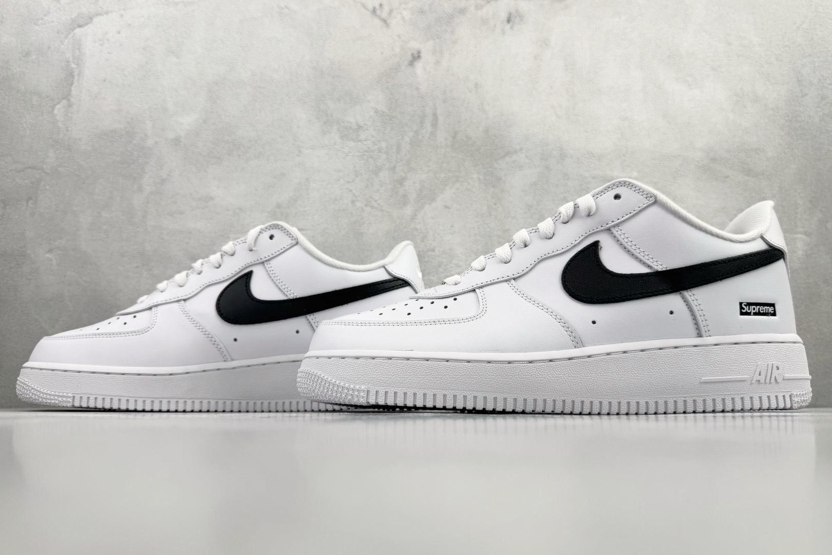 Nike x Supreme Air Force 1 Low SP 白色 CU9225-102