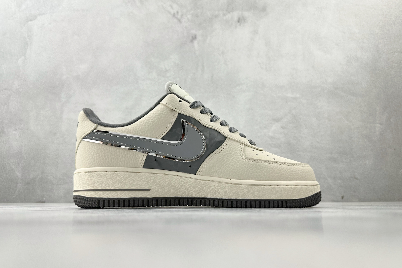 Nike Air Force 1 Low 北面 米白灰 DF0188-114