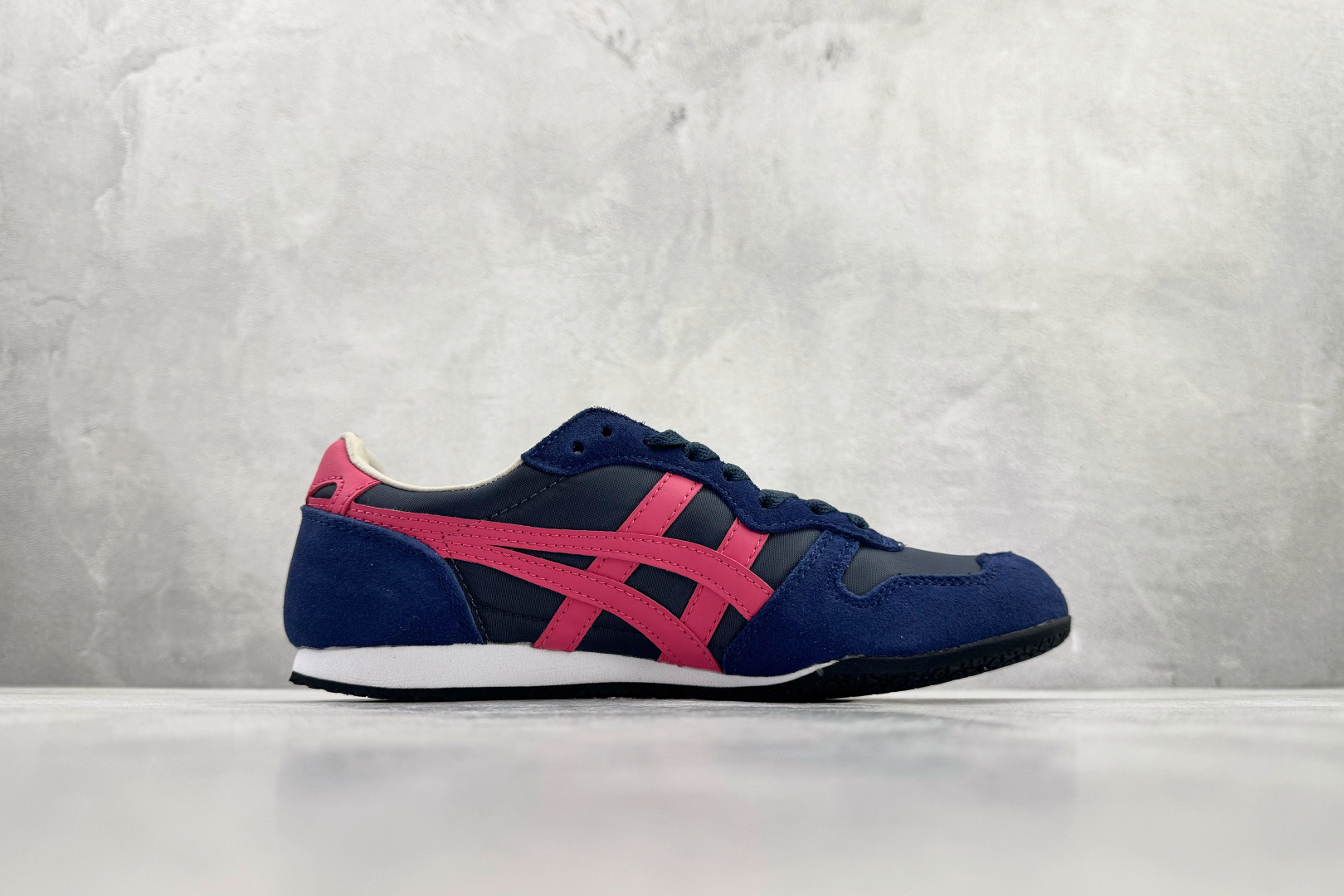 渠道特供 Onitsuka Tiger鬼塚虎 SERRANO 蓝梅红 1183B400-402