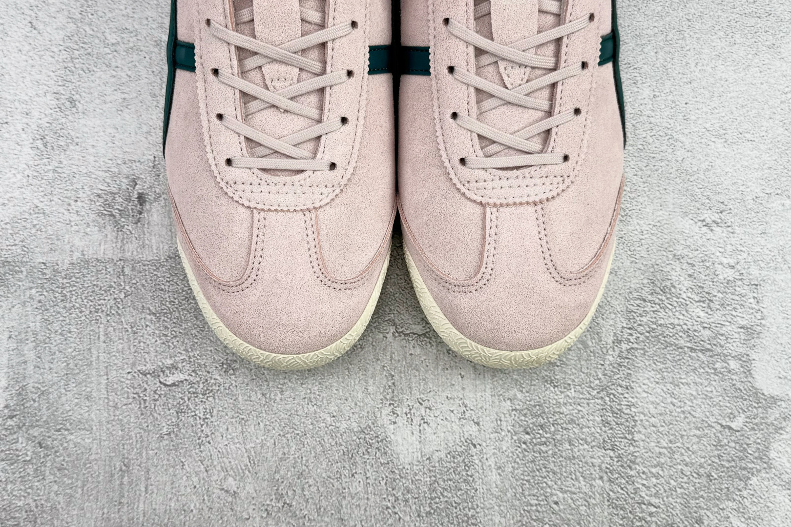 渠道特供 Onitsuka Tiger鬼塚虎 MEXICO 66 SD 粉色 1183C517-700