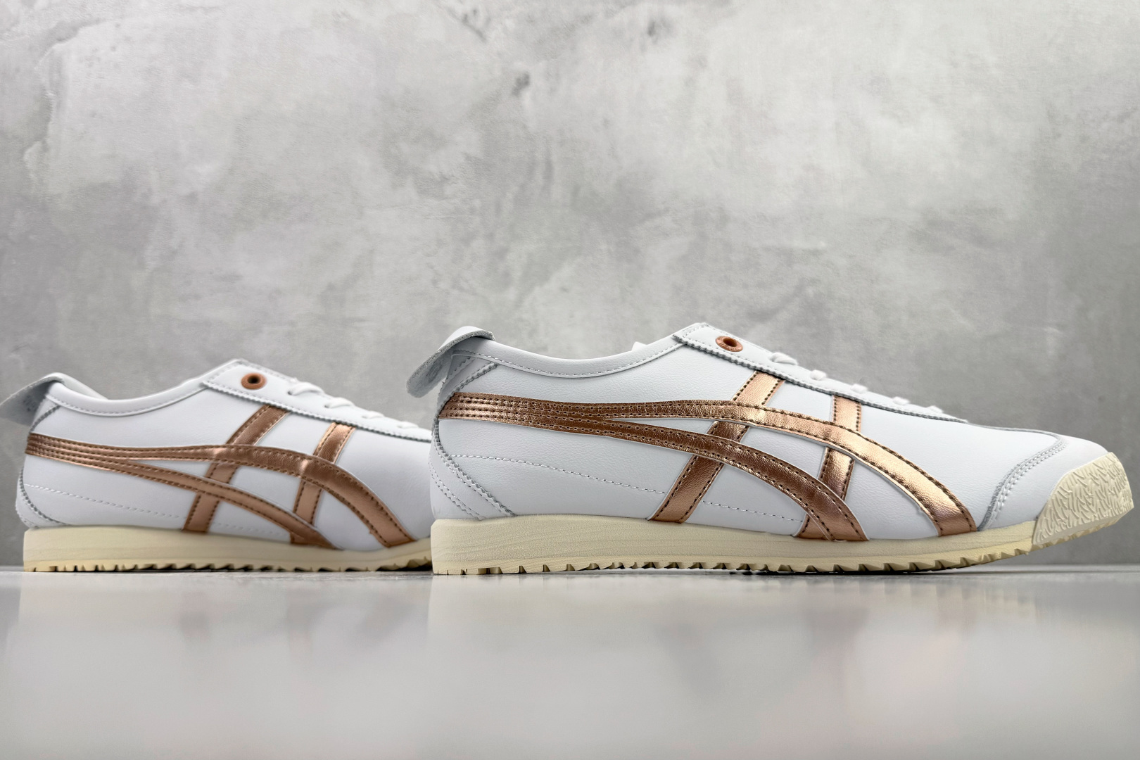 渠道特供 Onitsuka Tiger鬼塚虎 MEXICO 66 SD 白玫瑰金 1183A872-106