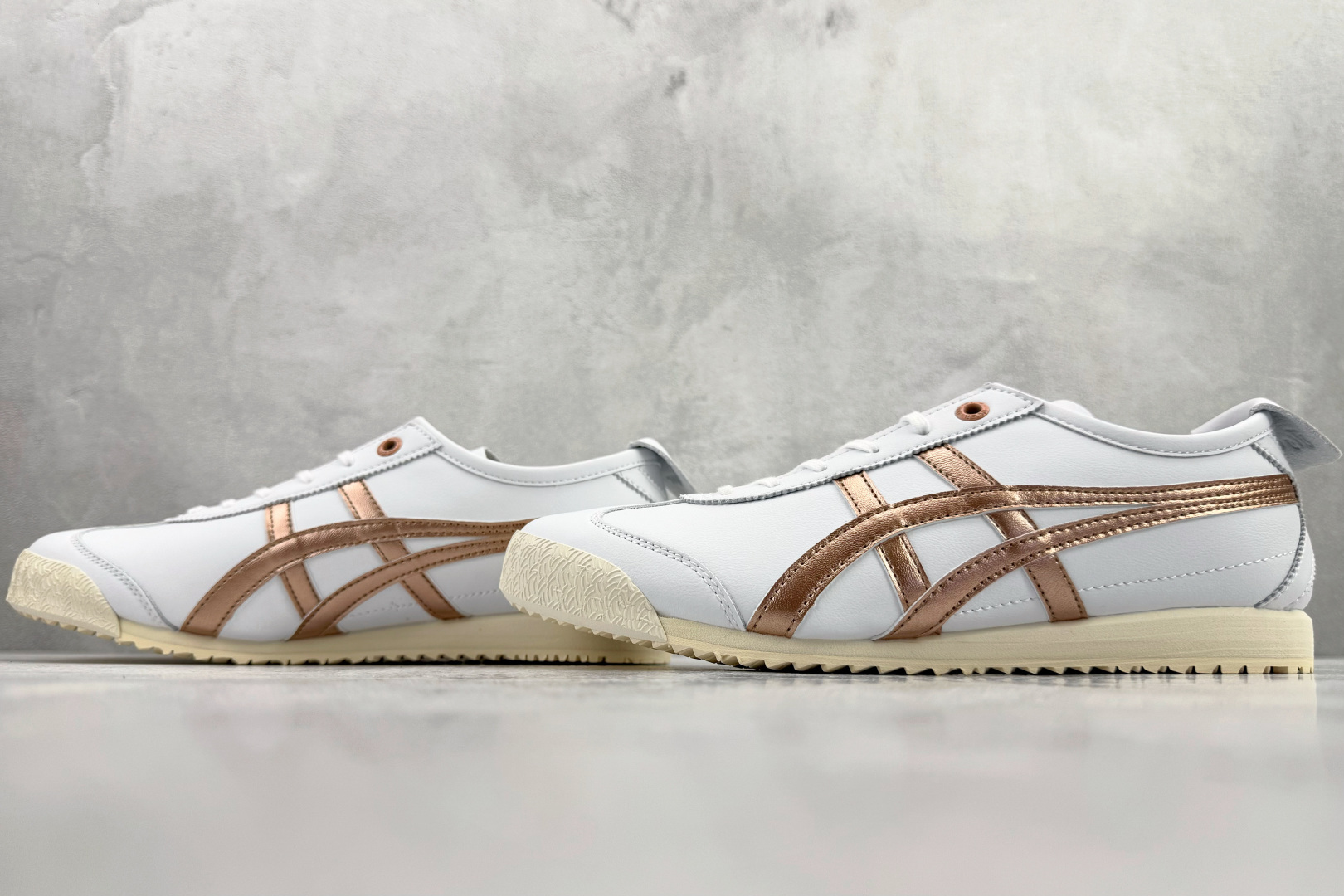 渠道特供 Onitsuka Tiger鬼塚虎 MEXICO 66 SD 白玫瑰金 1183A872-106