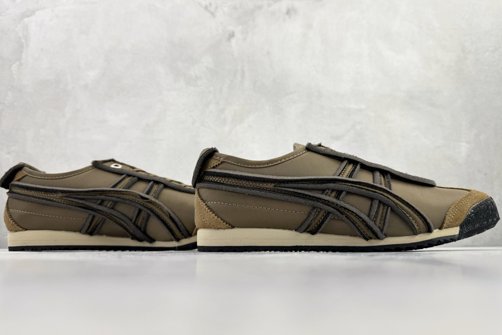 170 渠道特供 Onitsuka Tiger鬼塚虎 MEXICO 66 SD 棕色 1183C115-200