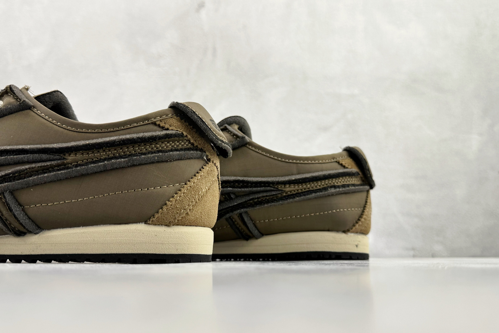 170 渠道特供 Onitsuka Tiger鬼塚虎 MEXICO 66 SD 棕色 1183C115-200