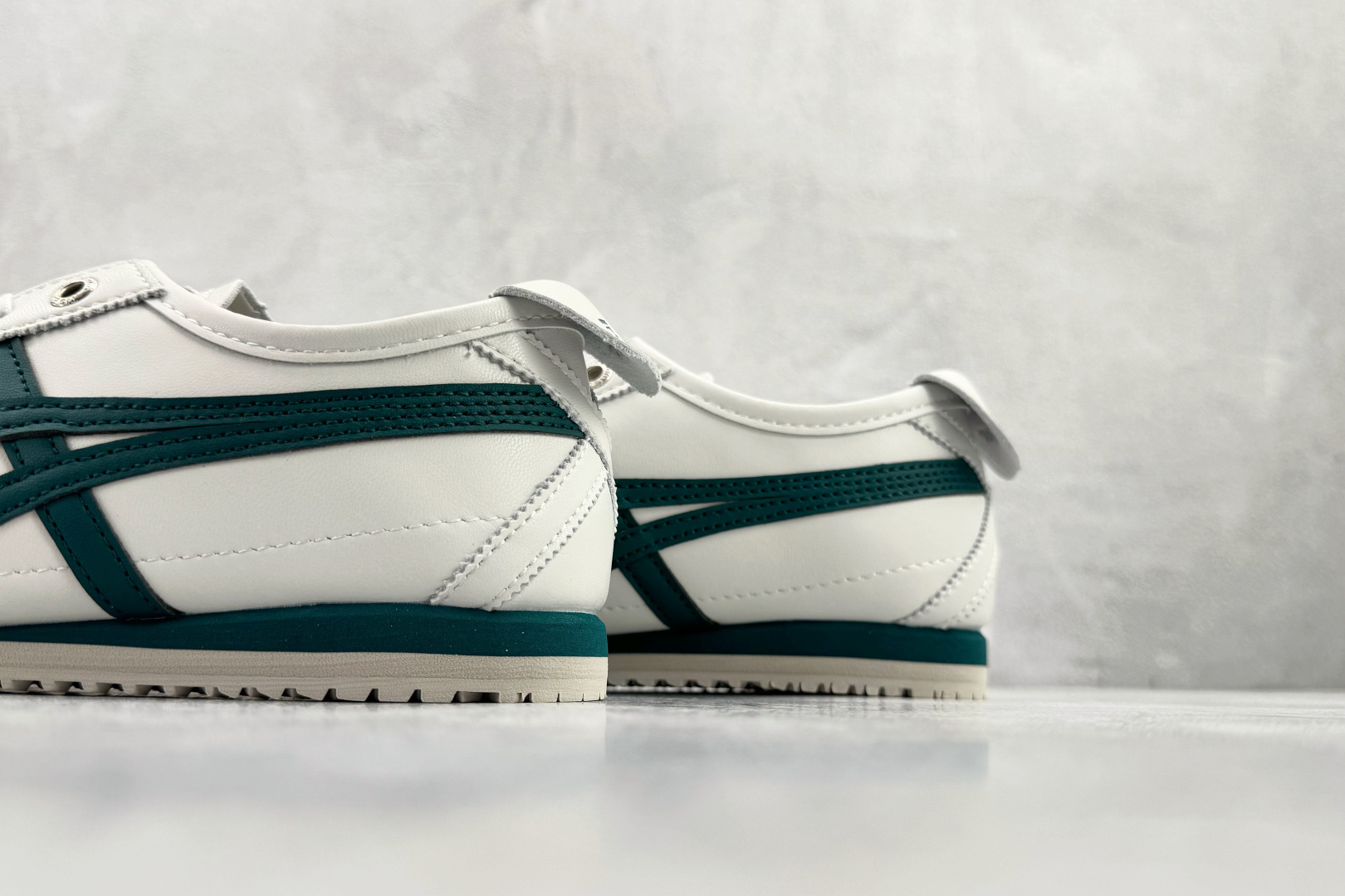 170 渠道特供 Onitsuka Tiger鬼塚虎 MEXICO 66 SD 白绿色 1183A872-121