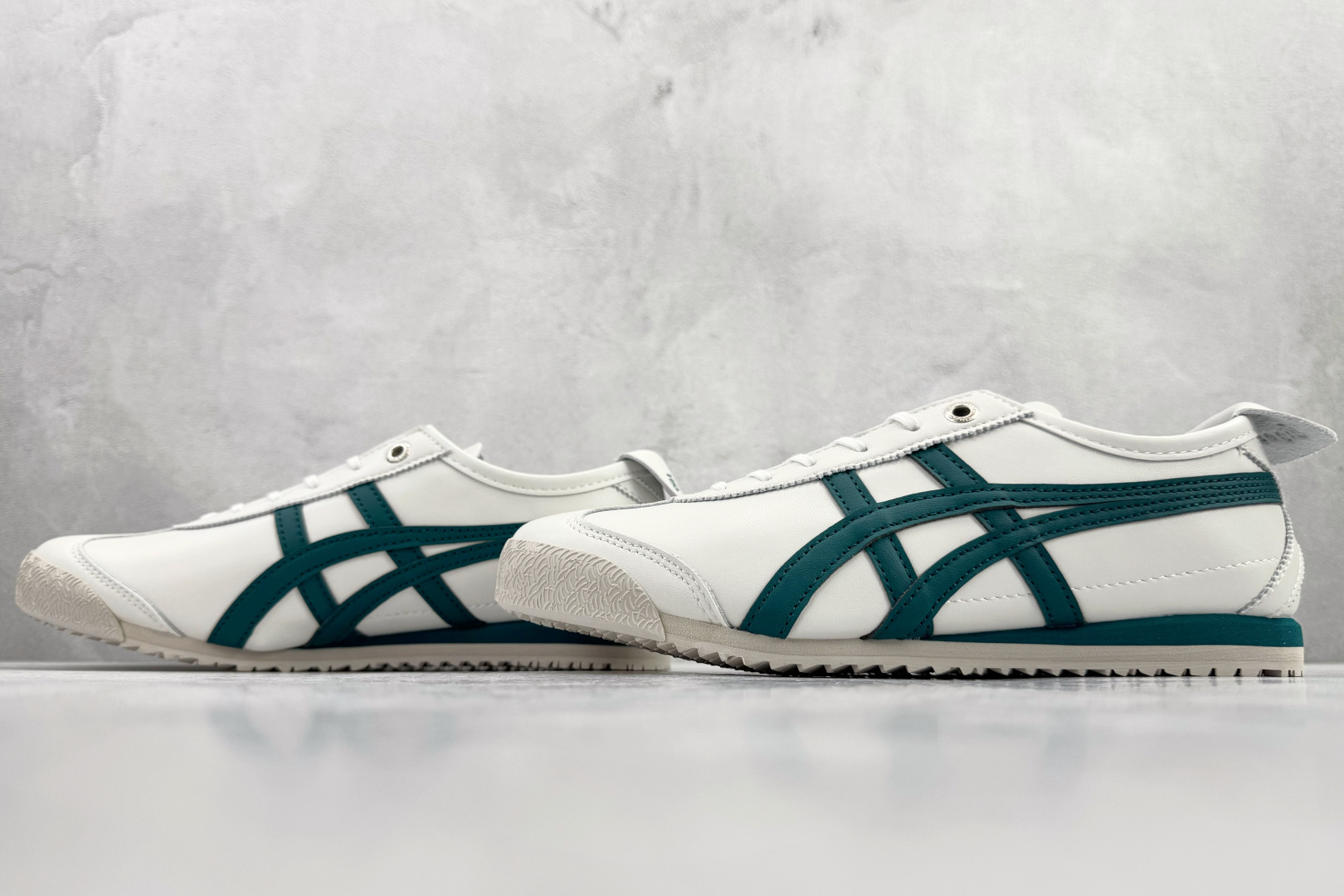 170 渠道特供 Onitsuka Tiger鬼塚虎 MEXICO 66 SD 白绿色 1183A872-121