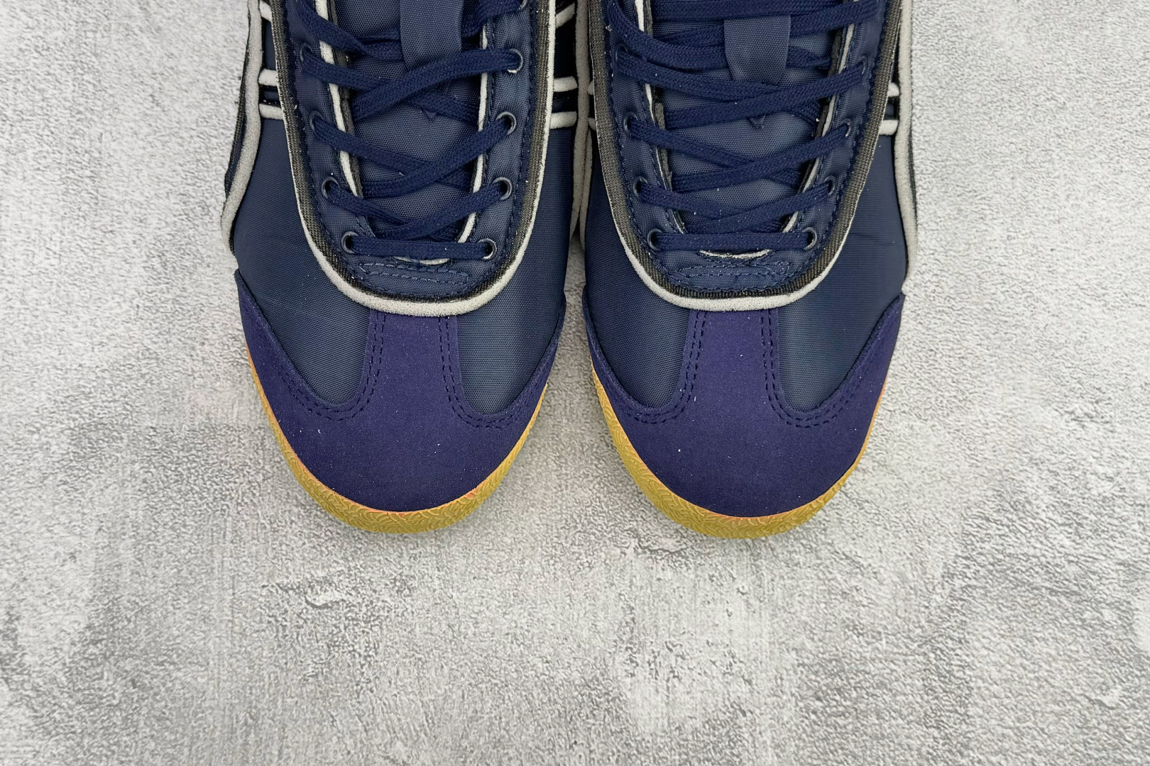 渠道特供 Onitsuka Tiger鬼塚虎 MEXICO 66 SD 蓝色 1183C115-401-莆田鞋,莆田鞋货源,高仿鞋,高仿鞋货源,安福档口,莆田高仿鞋,莆田鞋批发,高仿鞋批发,莆田高仿运动鞋,高仿运动鞋,莆田运动鞋 渠道特供 Onitsuka Tiger鬼塚虎 MEXICO 66 SD 蓝色 1183C115-401