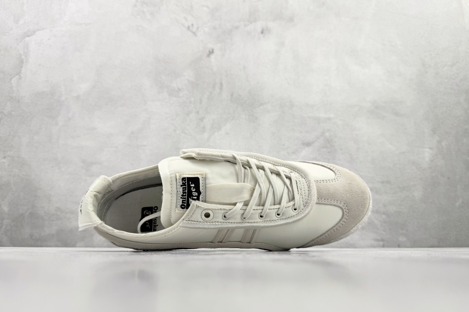 渠道特供 Onitsuka Tiger鬼塚虎 MEXICO 66 SD 米白 1183C115-100