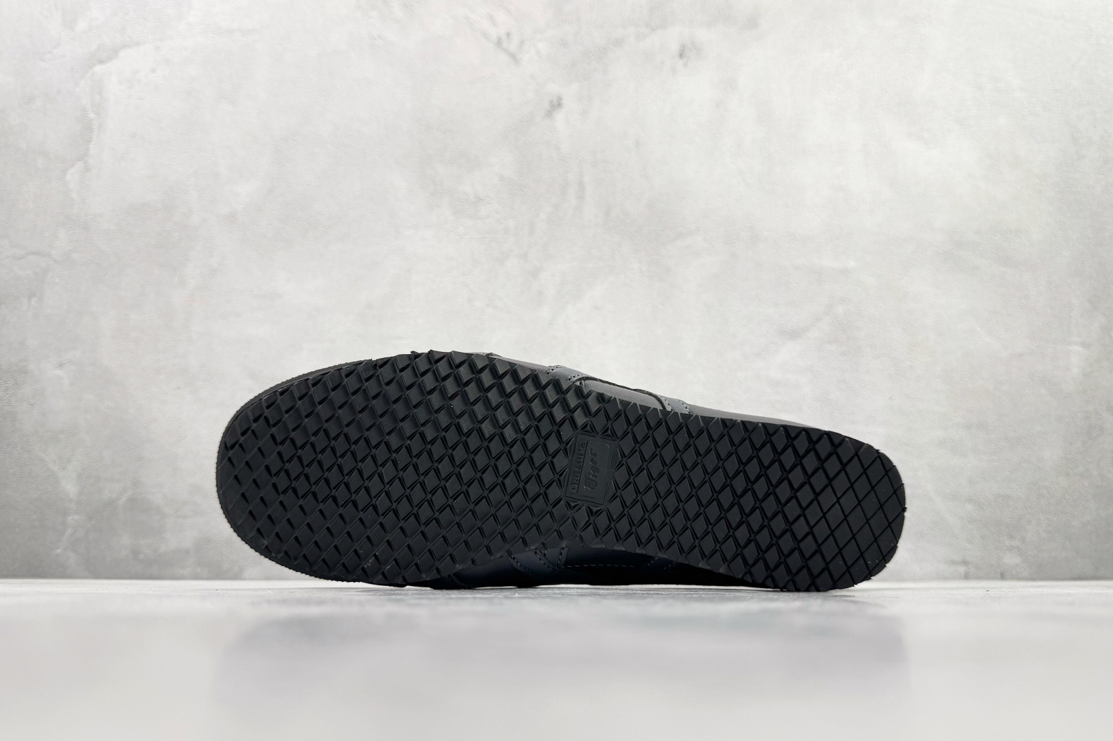 渠道特供 Onitsuka Tiger鬼塚虎 MEXICO 66 SD 黑灰 1183B500-020