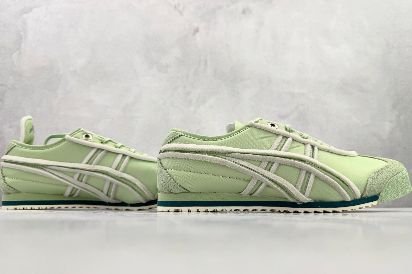 渠道特供 Onitsuka Tiger鬼塚虎 MEXICO 66 SD 绿色 1183C115-300