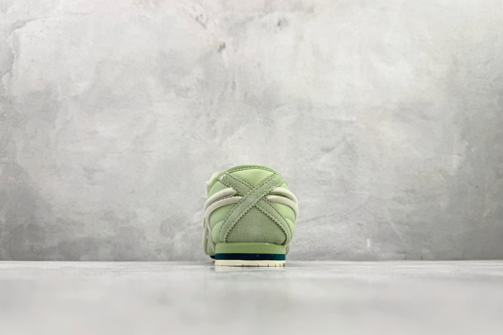 渠道特供 Onitsuka Tiger鬼塚虎 MEXICO 66 SD 绿色 1183C115-300