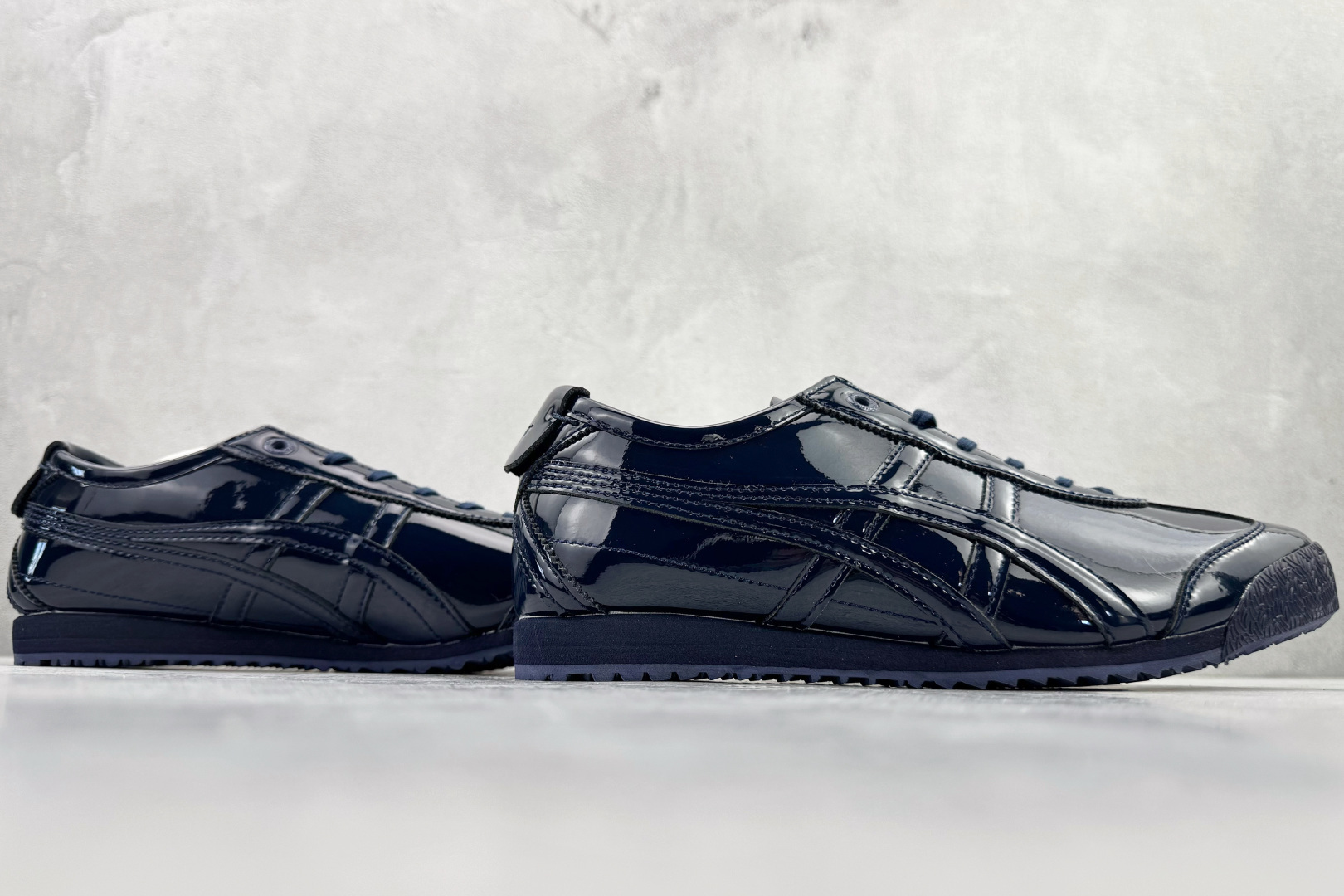 渠道特供 Onitsuka Tiger鬼塚虎 MEXICO 66 SD 深蓝 1183C527-400