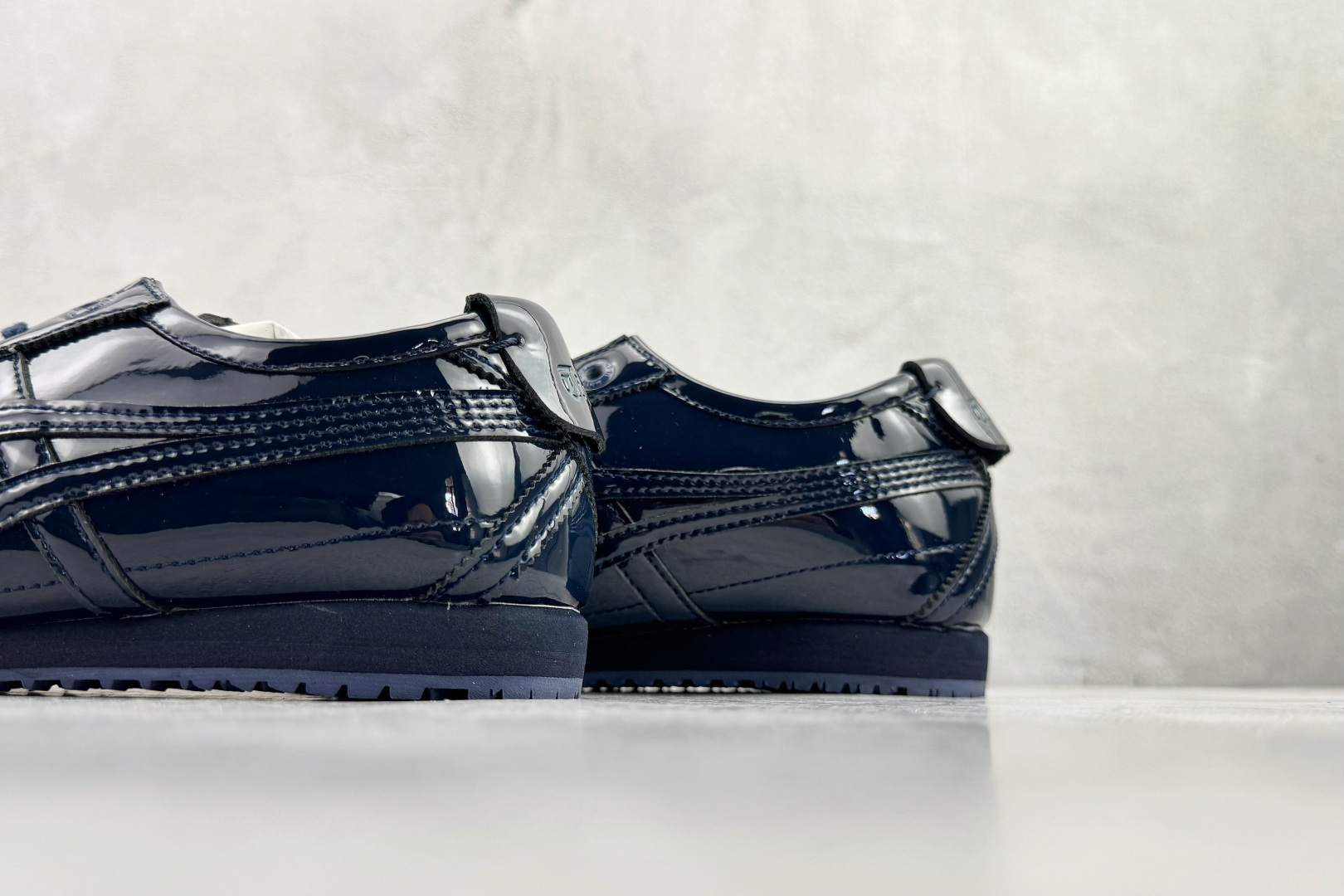 渠道特供 Onitsuka Tiger鬼塚虎 MEXICO 66 SD 深蓝 1183C527-400