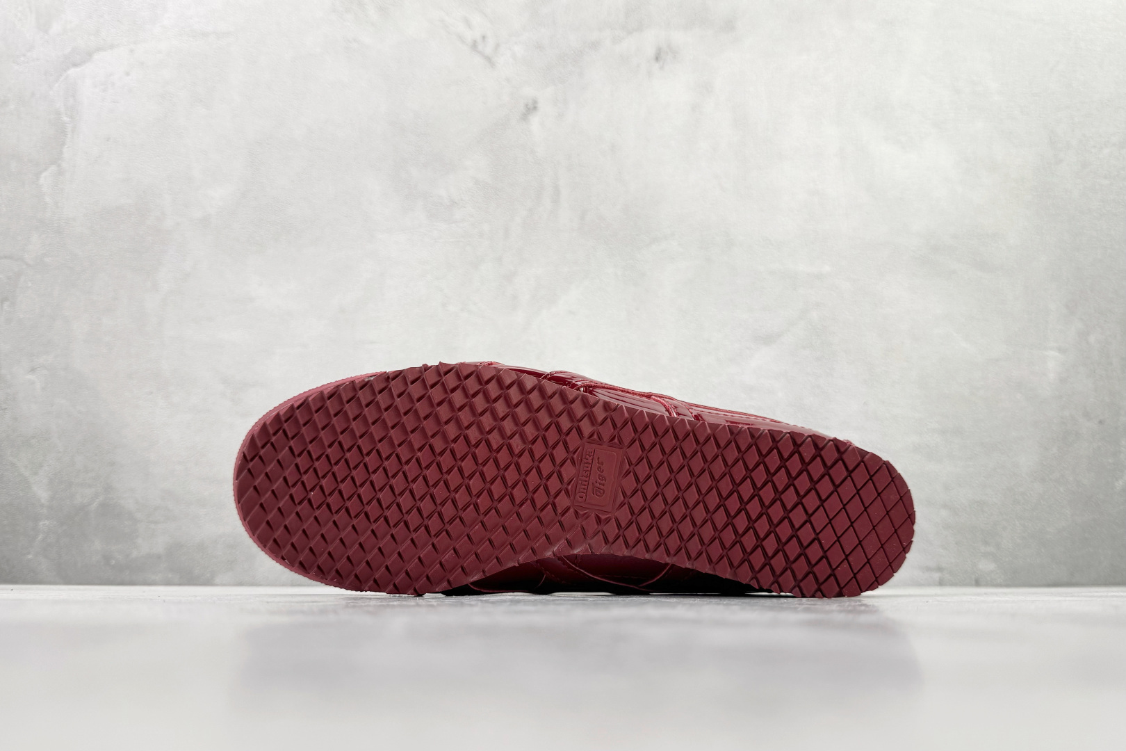 渠道特供 Onitsuka Tiger鬼塚虎 MEXICO 66 SD 酒红 1183C527-600