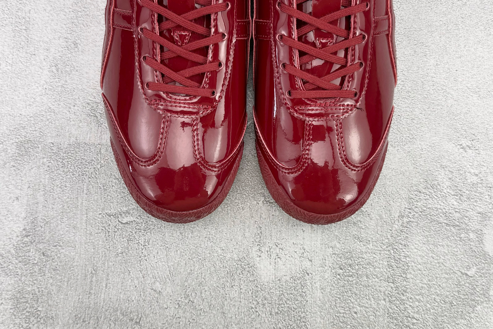 渠道特供 Onitsuka Tiger鬼塚虎 MEXICO 66 SD 酒红 1183C527-600