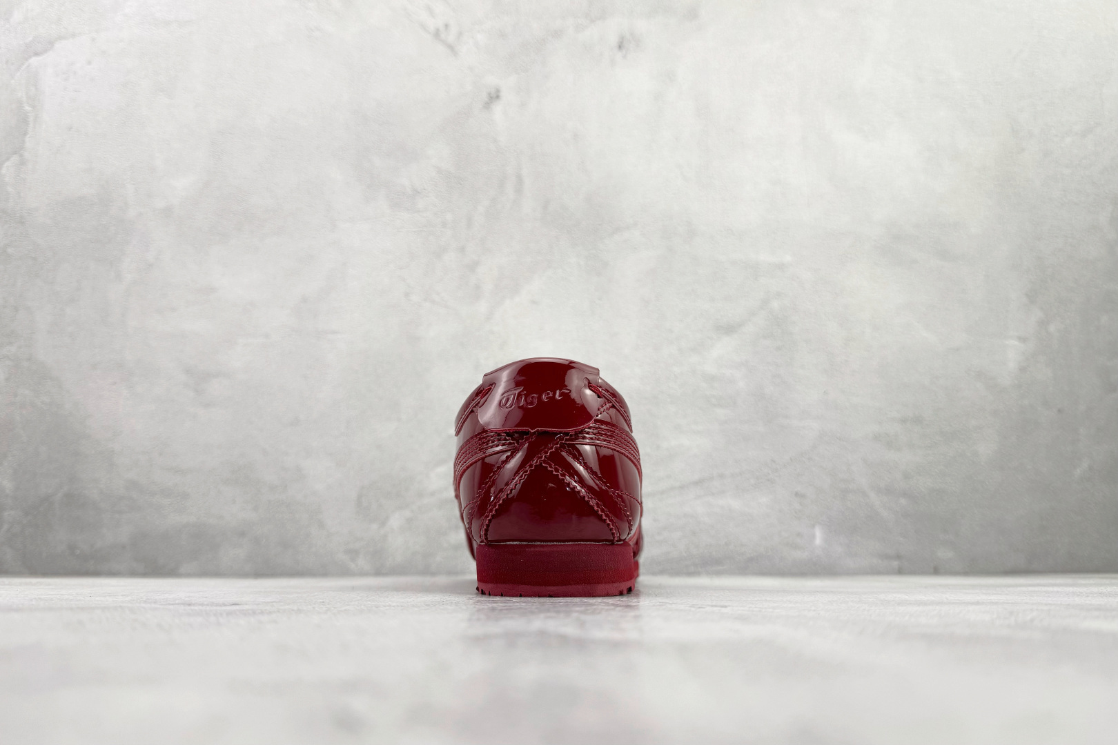 渠道特供 Onitsuka Tiger鬼塚虎 MEXICO 66 SD 酒红 1183C527-600