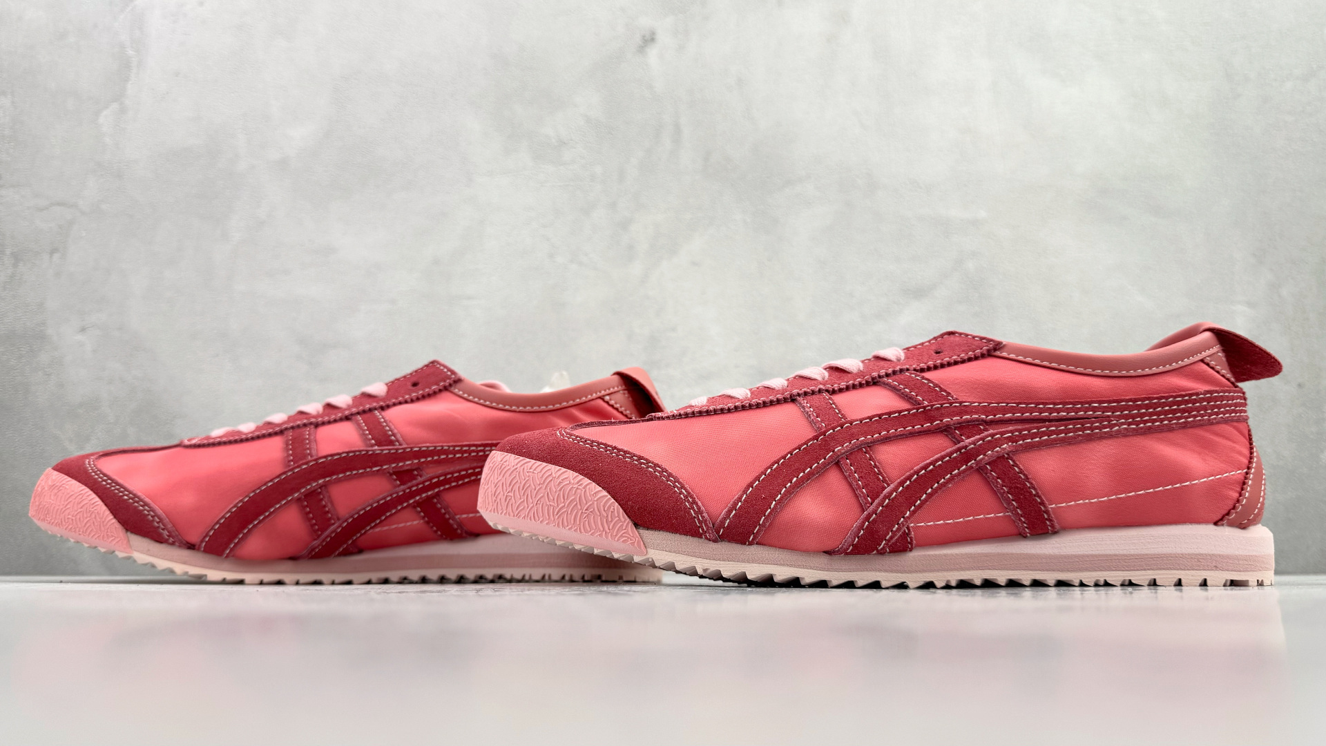 渠道特供 Onitsuka Tiger鬼塚虎 MEXICO 66 NM 红色 1183C176-600